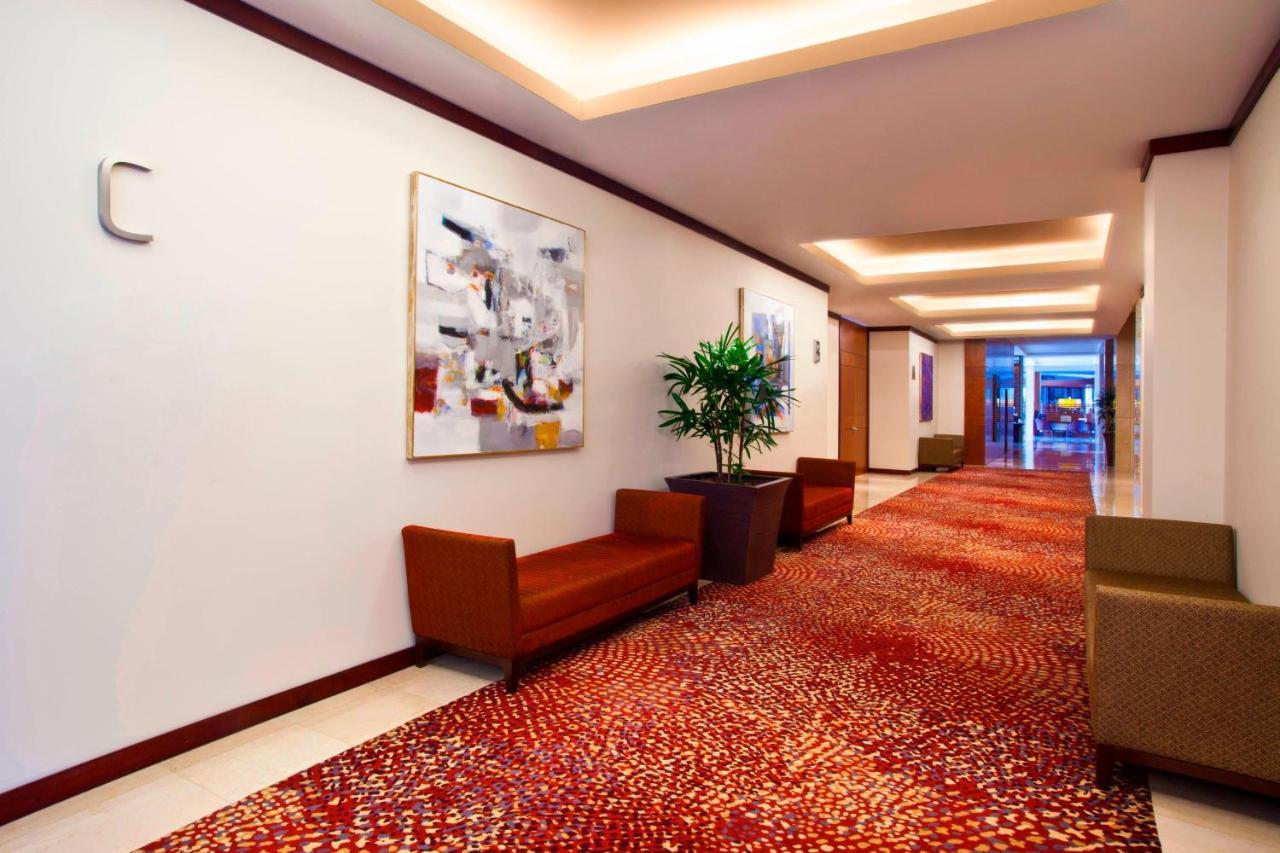 Sheraton Santiago Hotel & Convention Center Экстерьер фото